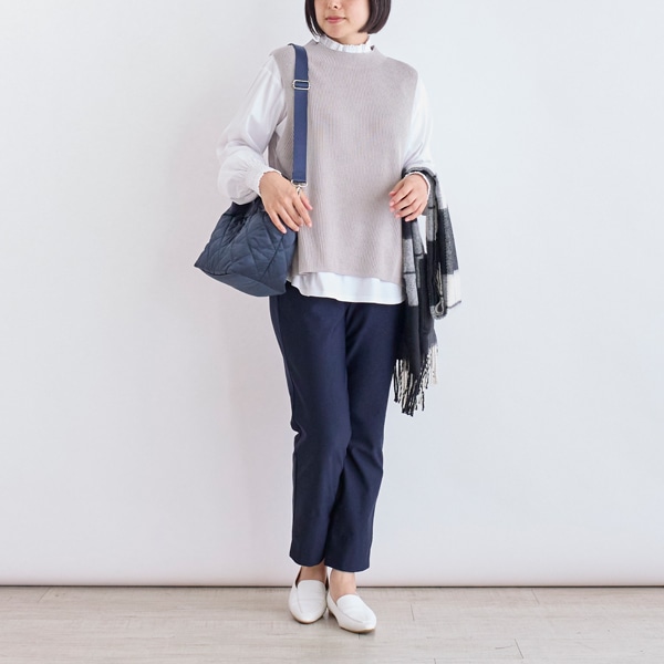 ウォームストレッチテーパードパンツ
