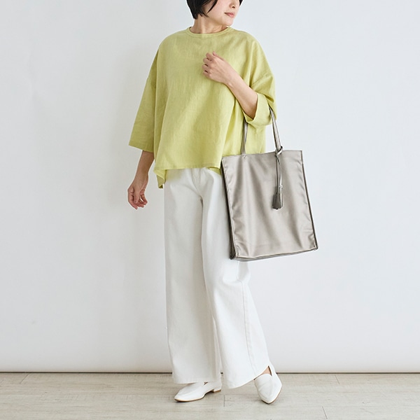 トートバッグ タッセル付き