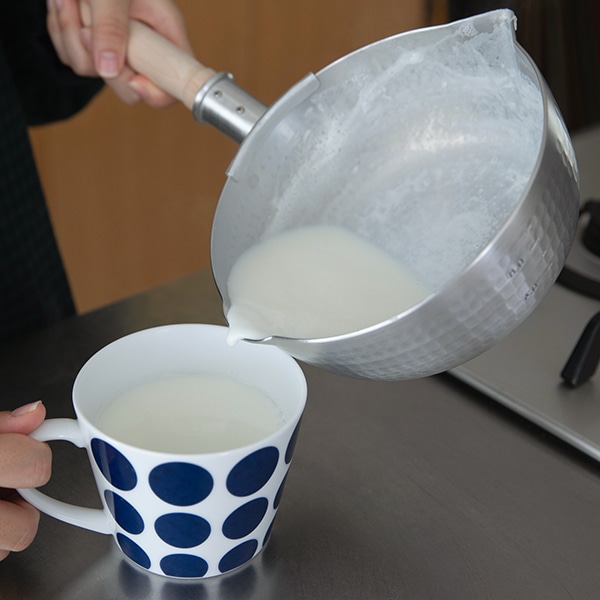 【WEB限定】中尾アルミ 打ち出しペリカン雪平鍋 16.5cm