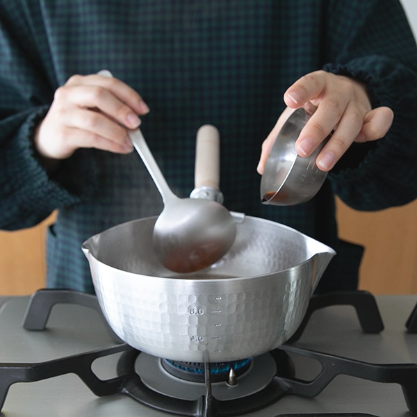 【WEB限定】中尾アルミ 打ち出しペリカン雪平鍋 16.5cm