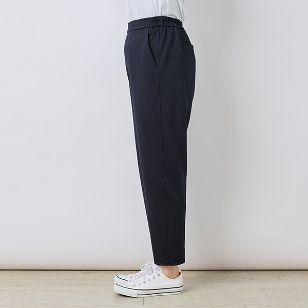ツイルジャージーテーパードパンツ