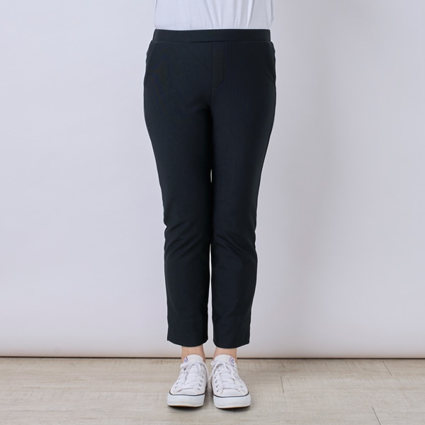 ウォームストレッチテーパードパンツ