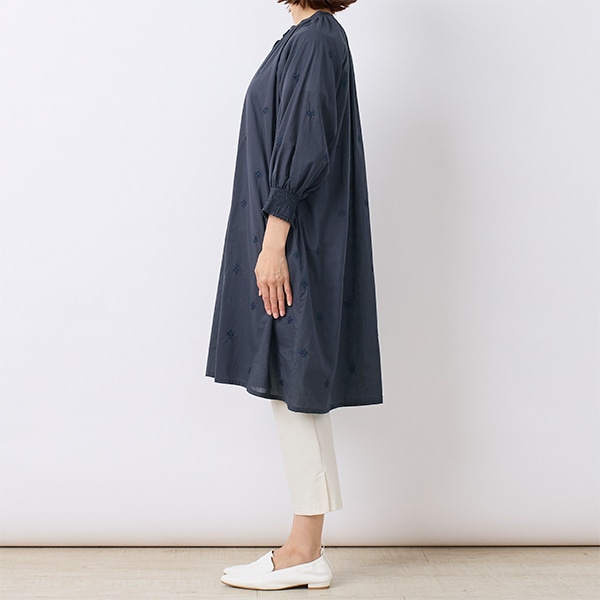 コットン総刺繍前開きワンピース