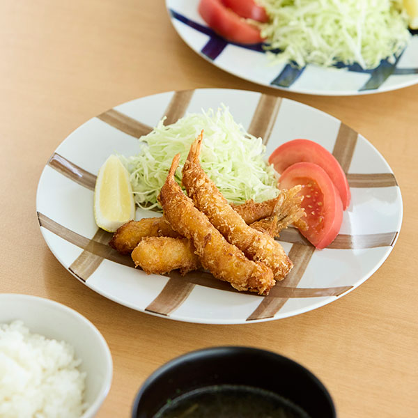 チェックプレート 20cm ベージュ