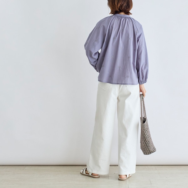 コットン総刺繍ブラウス