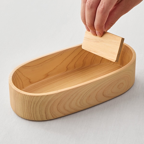 【WEB限定】ひのき くりぬき弁当箱 スリム