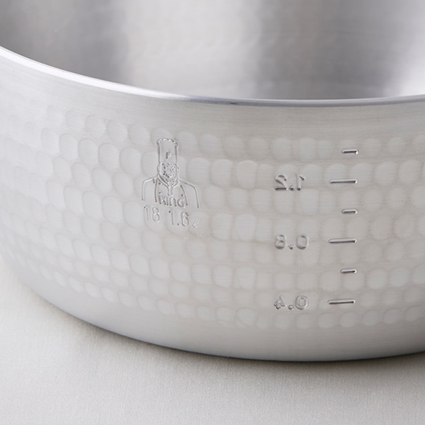 【WEB限定】中尾アルミ 打ち出しヤットコ鍋 18cm