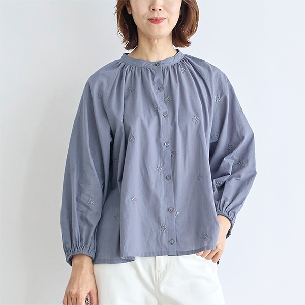コットン総刺繍ブラウス