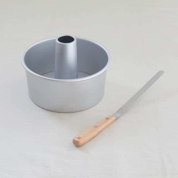 【WEB限定セット】アルミ シフォンケーキ型 17cmとシフォンケーキナイフのセット