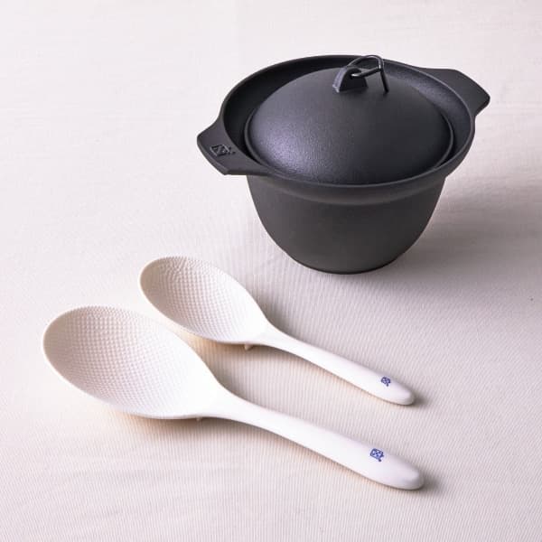 【WEB限定セット】南部鉄器ごはん鍋 1合と深型しゃもじ ホワイトのセット