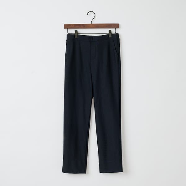 ウォームストレッチテーパードパンツ