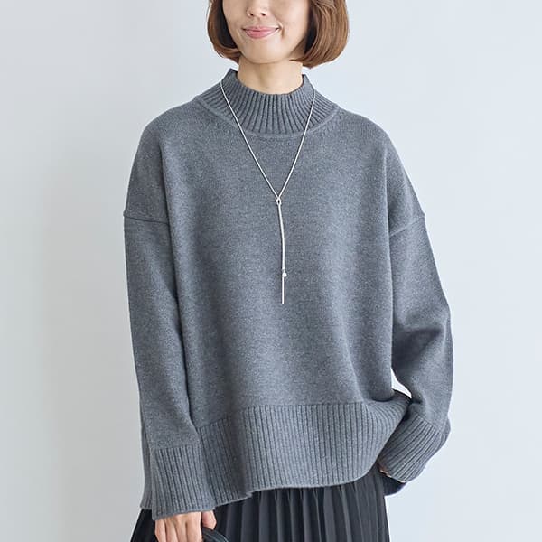 バルキーヤーンハイネックプルオーバー