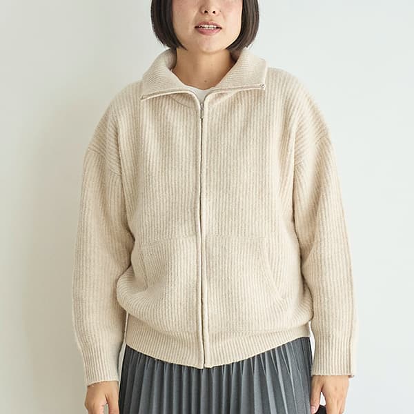 ジップアップニットブルゾン