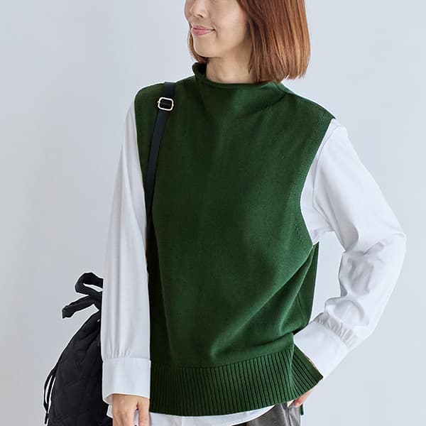 コットンニットハイネックベスト
