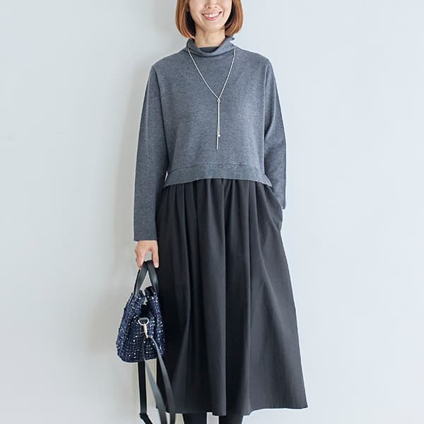 タートルネックドッキングワンピース