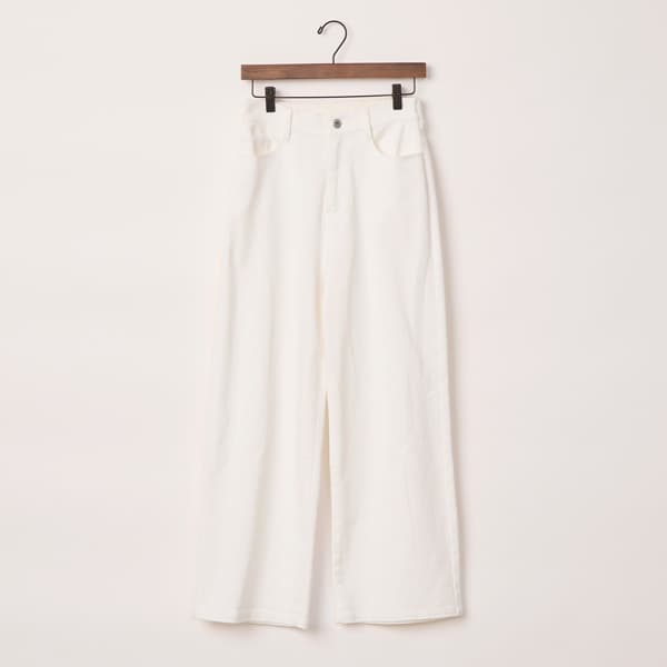 ホワイトストレッチデニムパンツ