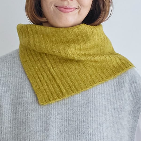 ストレッチスフレネックウォーマー