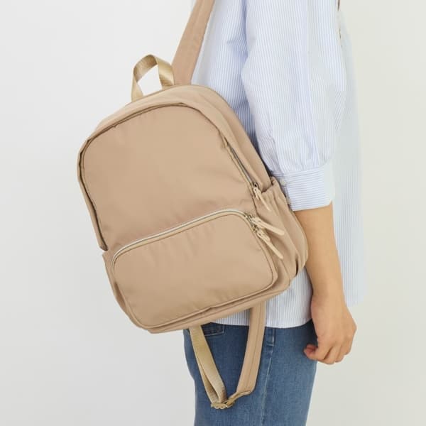 10ポケットミニリュック