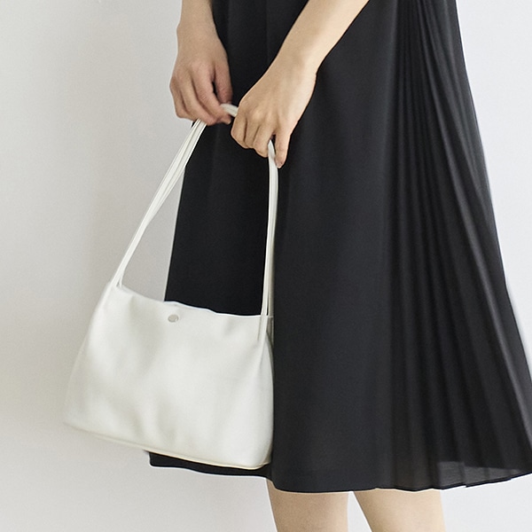 フェイクレザートートバッグ S