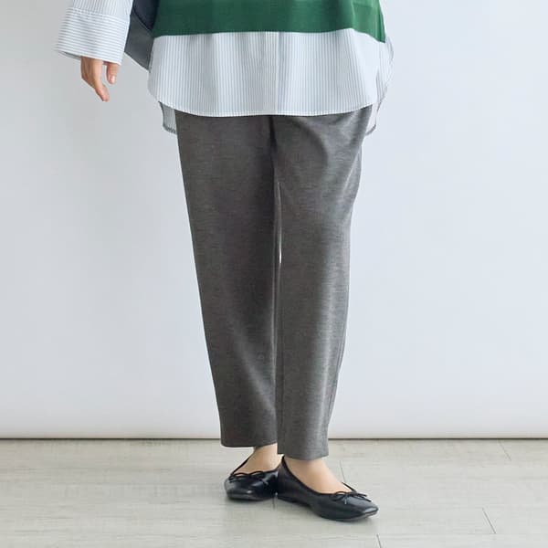 ツイルジャージーテーパードパンツ
