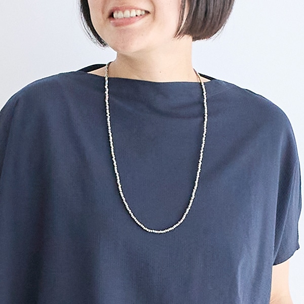 シャイニービーズネックレス