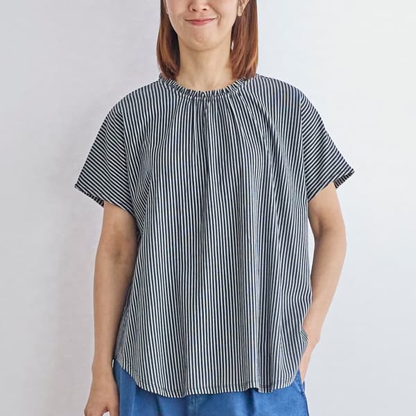 ストライプサッカージャージー襟フリルプルオーバー