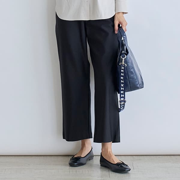 ハイストレッチストレートパンツ