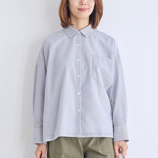 サッカーシャツ