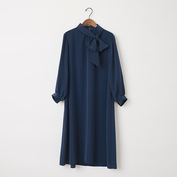 ハイネックワンピース ボータイ付