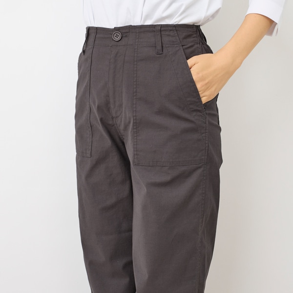 ストレッチベイカーパンツ