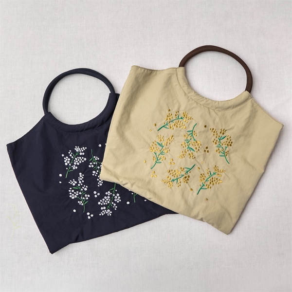 刺繍マルシェバッグ ピラカンサ