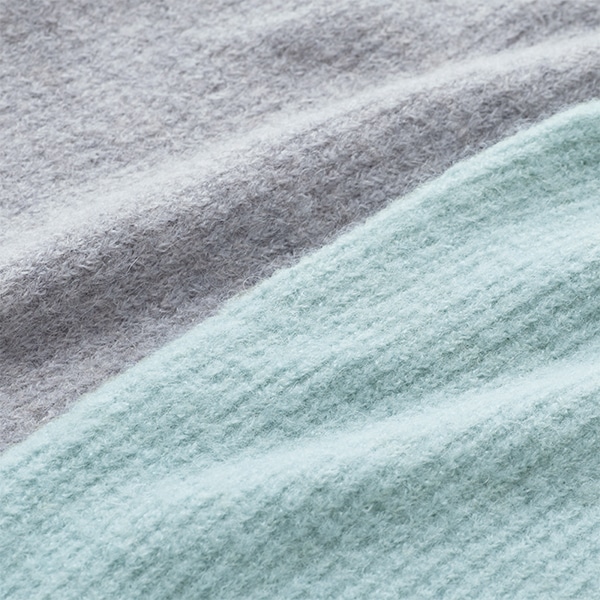 ふわふわあぜ編みニットベスト