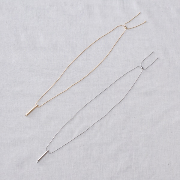 メタルバーチャームネックレス