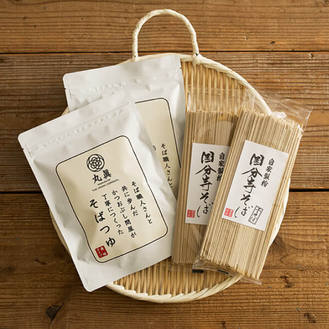 丸眞さんのそばつゆと国分寺そばさんの乾麺二八そばのセットA