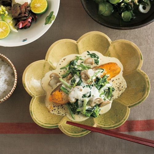 サーモンソテー ほうれん草のクリームソース 魚介のおかず 料理家 栗原はるみ レシピ オンラインショップ 公式 ゆとりの空間 サーモンソテー ほうれん草のクリームソース 魚介のおかず 料理家 栗原はるみ レシピ オンラインショップ 公式 ゆとりの空間