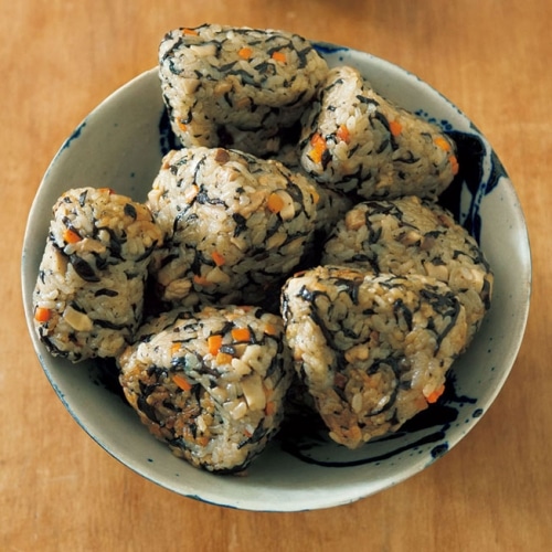 ひじきと豚肉の炊き込ごはん