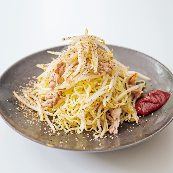 もやしと豚肉の塩焼きそば