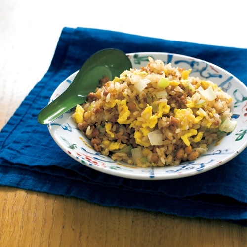 納豆とひき肉のチャーハン