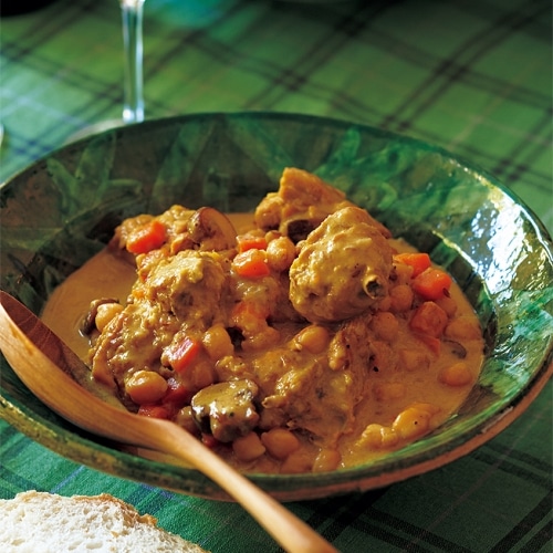 鶏肉とひよこ豆のカレースープ