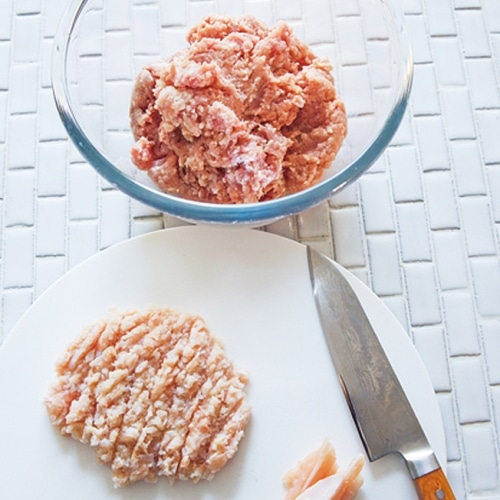 鶏だんごの生地