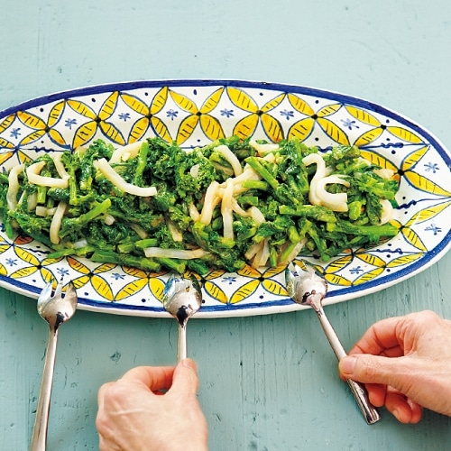 菜の花とイカのごま風味サラダ