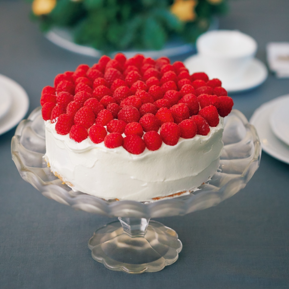 ラズベリーのクリスマスケーキ お菓子 デザート 料理家 栗原はるみ レシピ オンラインショップ 公式 ゆとりの空間