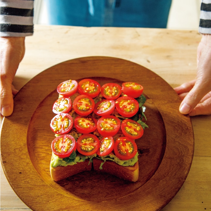 ワカモレトースト