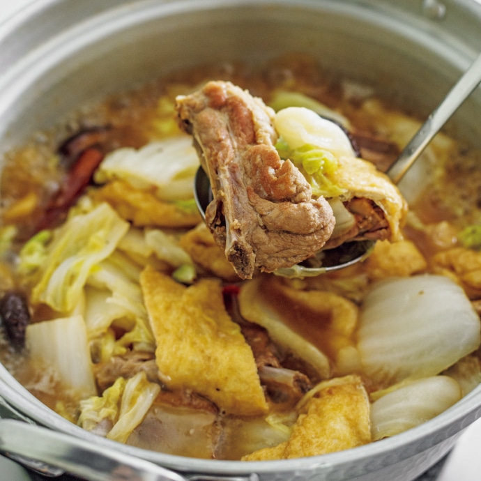 スペアリブと白菜のスパイス鍋