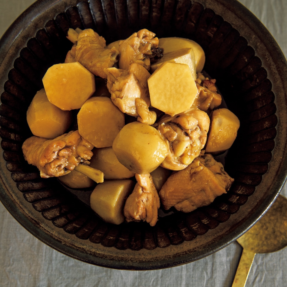 里いもと鶏肉の煮もの