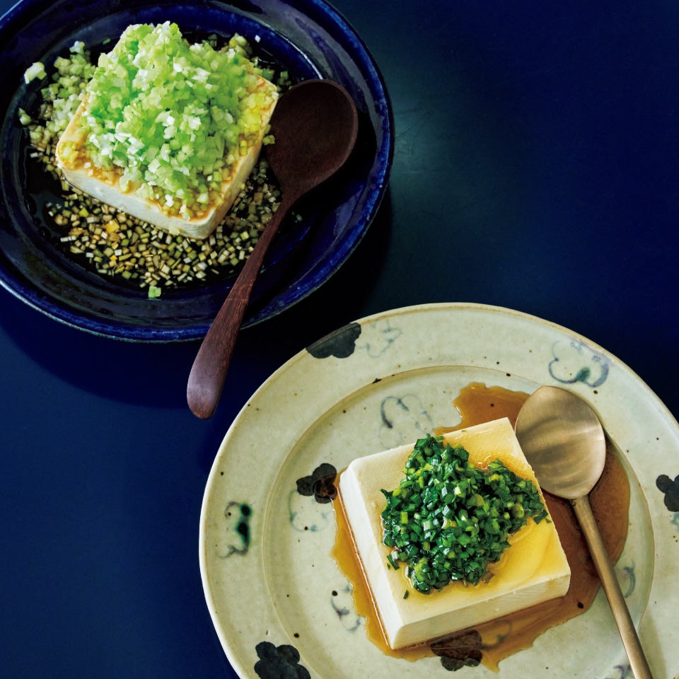 冷ややっこ にらじょうゆだれ、甘酢しょうゆだれ