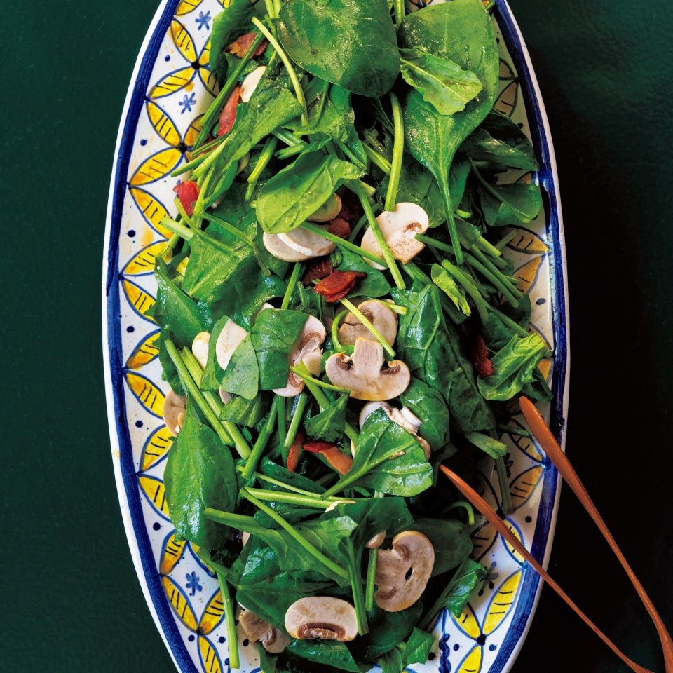 ほうれん草とカリカリベーコンのサラダ