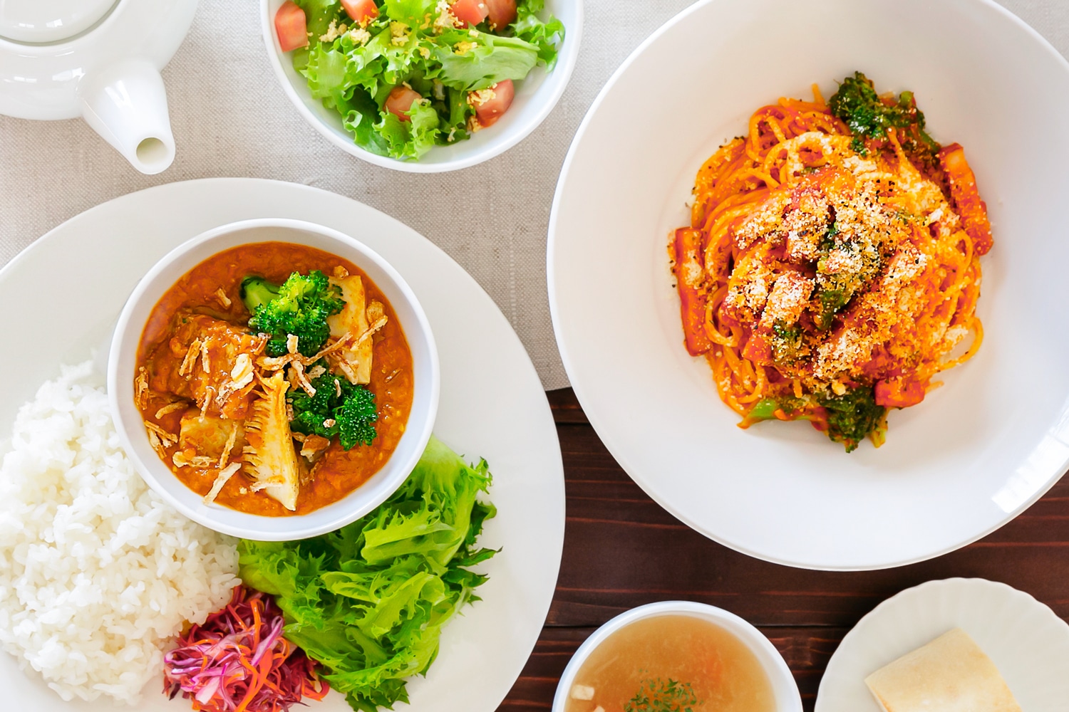 カフェ・レストランに春メニューが登場！（3/10～）