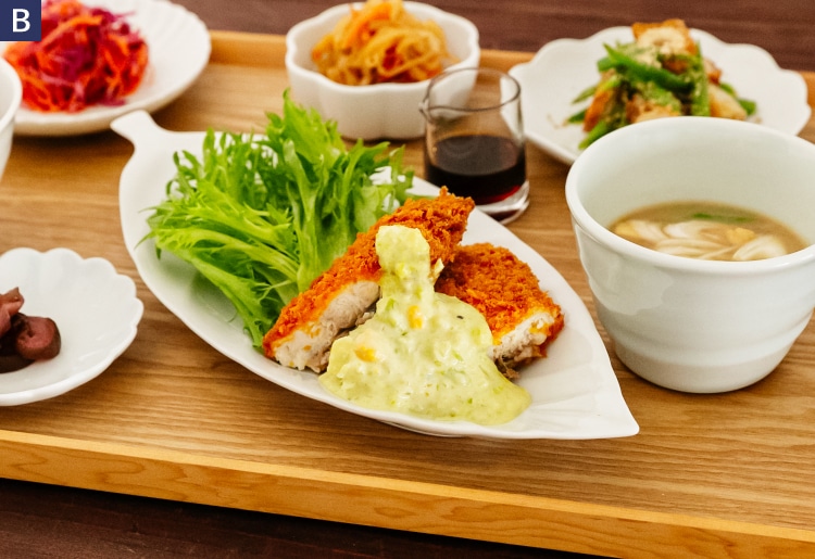 ササーモンフライ そら豆タルタルソース