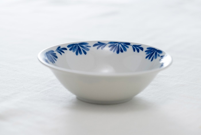 N1129-23★Okura China 青い花模様 ボウル 4個セット オリエンタルフラワー ボウル 14cm｜鉢・ボウル｜料理家 栗原はるみ